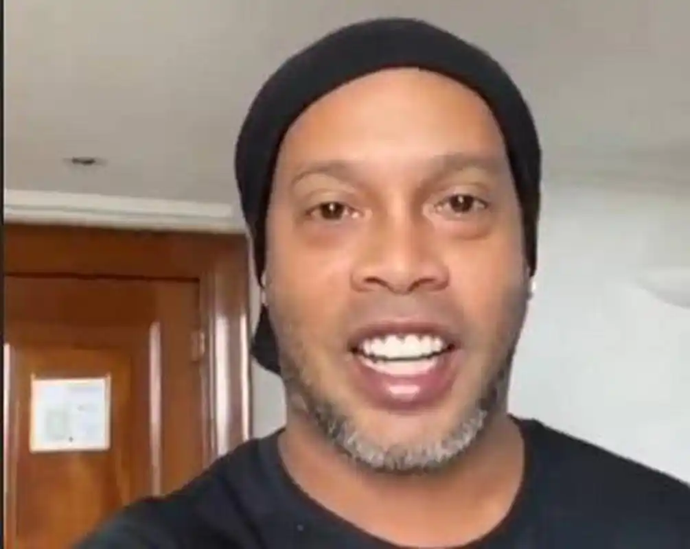 怀斯曼接过 怀斯曼接过